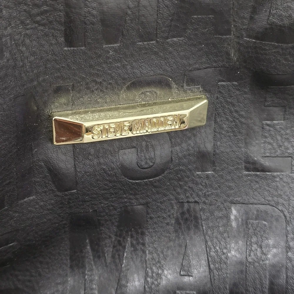 Steve‎ Madden Black Pebbled Vegan Leather Backpack Embossed Logo Gold...
